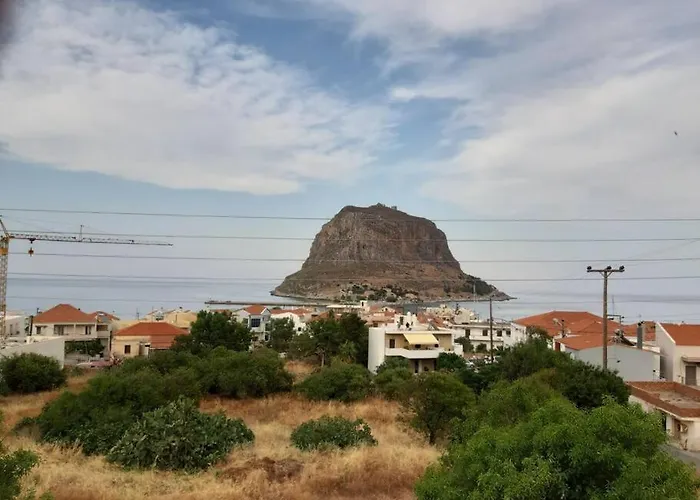 Sophie's Traditional Hospitality Apartment Monemvasia